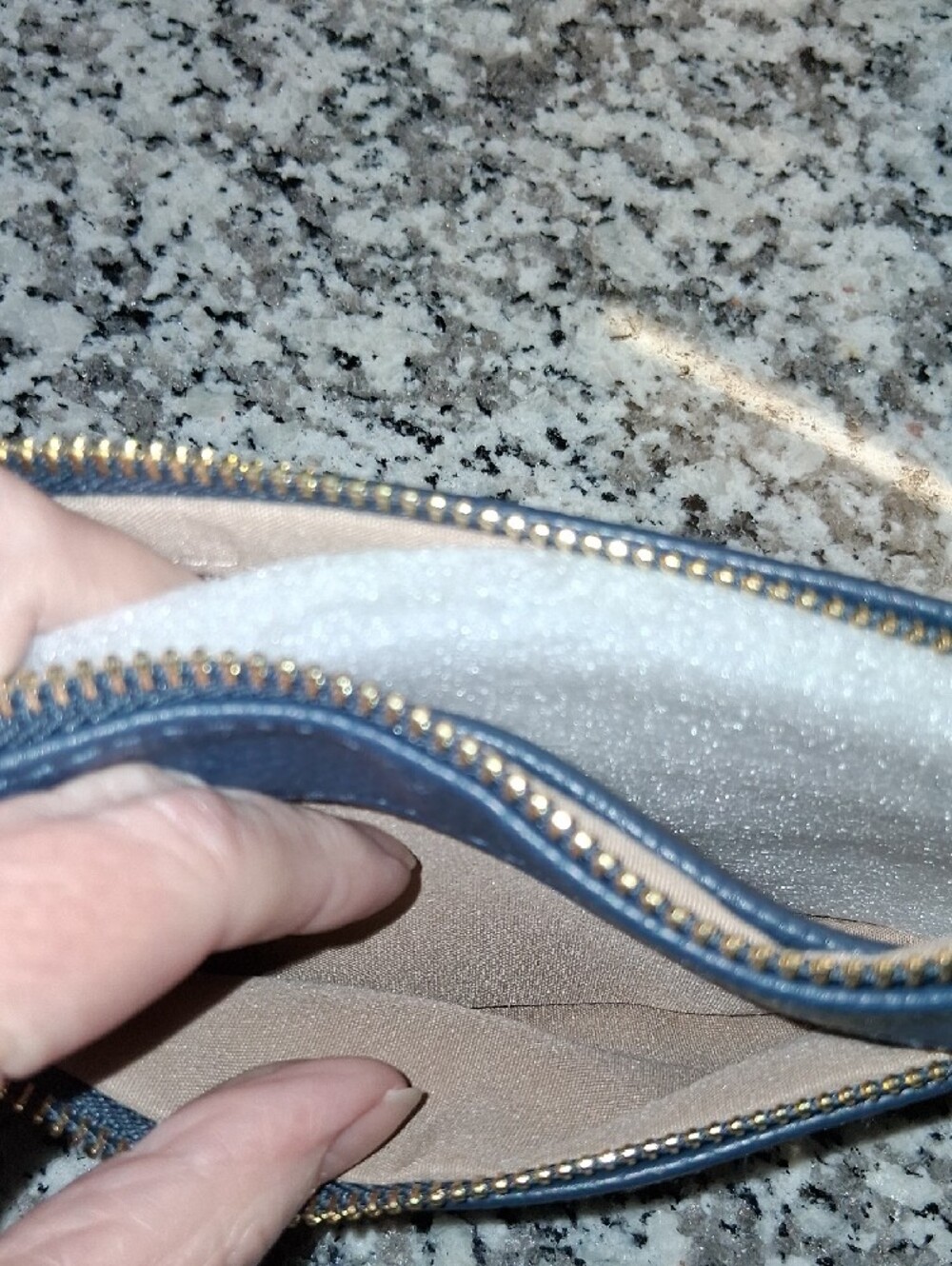 Nanette Lepore Teal Pebbled Wristlet Clutch with Gold Hardware NWT - Picture 7 of 8